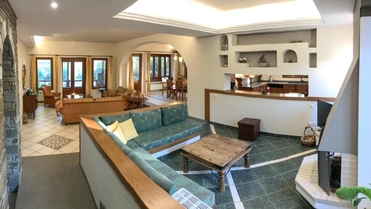 Mountain Breeze Sanctuary Villa Volos Bagian luar foto