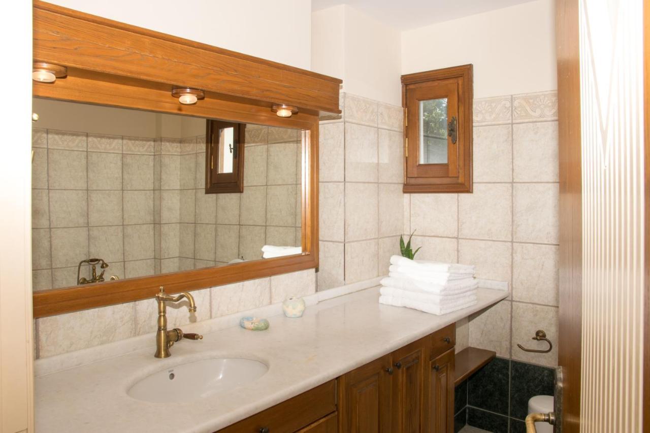 Mountain Breeze Sanctuary Villa Volos Bagian luar foto